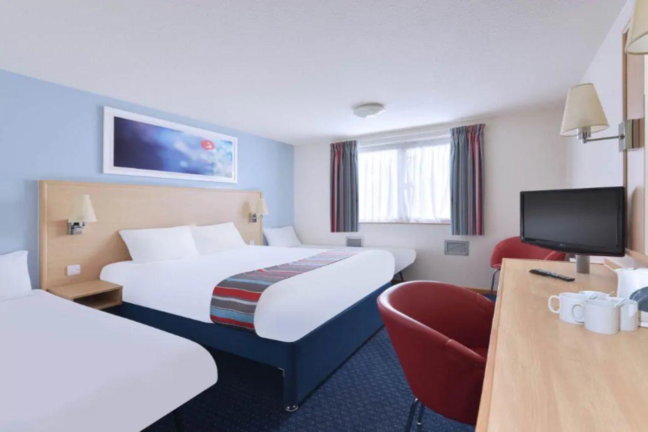 Travelodge Maidenhead Central Eksteriør billede